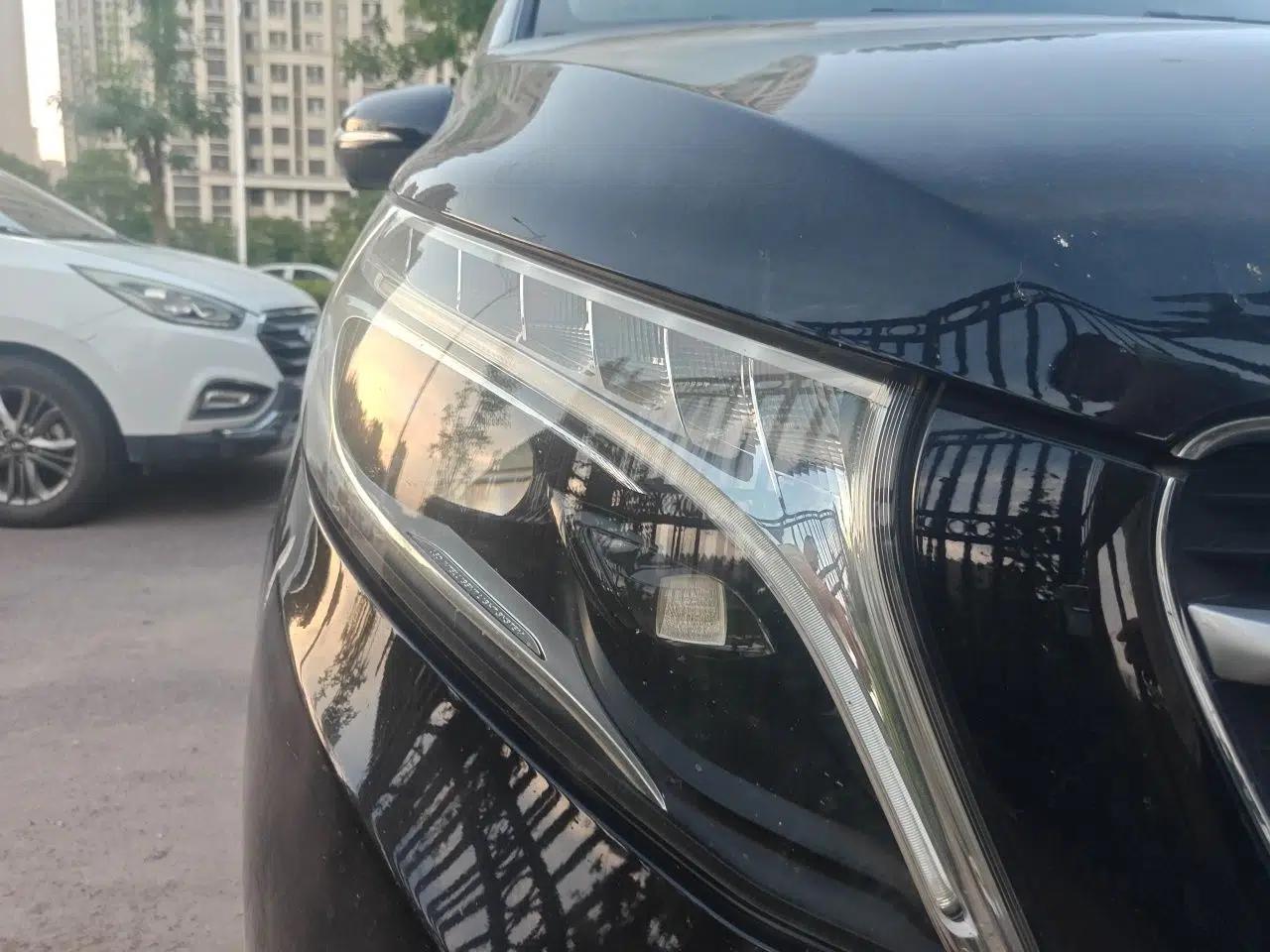 Mercedes-Benz V-Class 2018 V 260 Prestige Edition China V — миниатюра 7