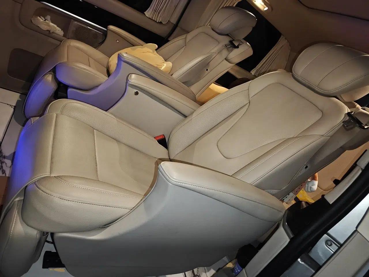Mercedes-Benz V-Class 2016 V 260 Prestige Edition — миниатюра 17