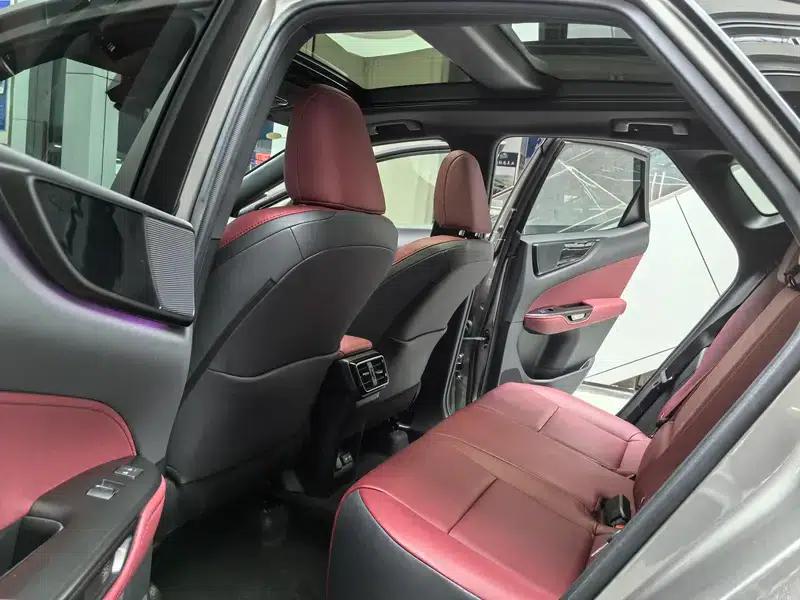 Lexus NX 2024 260 AWD Elite Edition — миниатюра 11