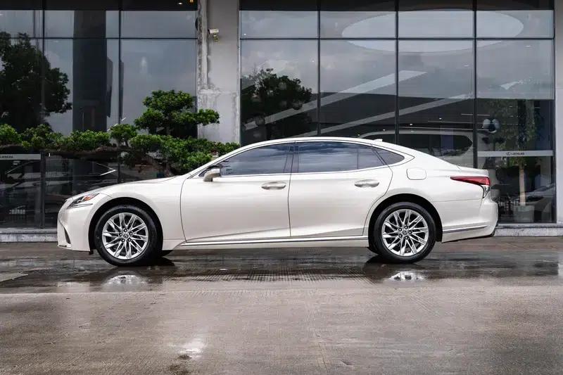 Lexus LS 2018 350 Luxury Edition (China VI Emission Standard) — миниатюра 3