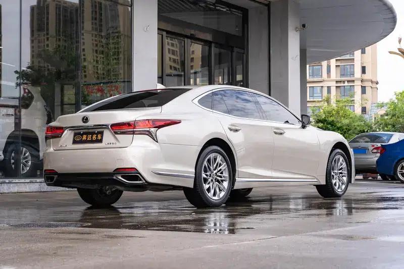 Lexus LS 2018 350 Luxury Edition (China VI Emission Standard) — миниатюра 5