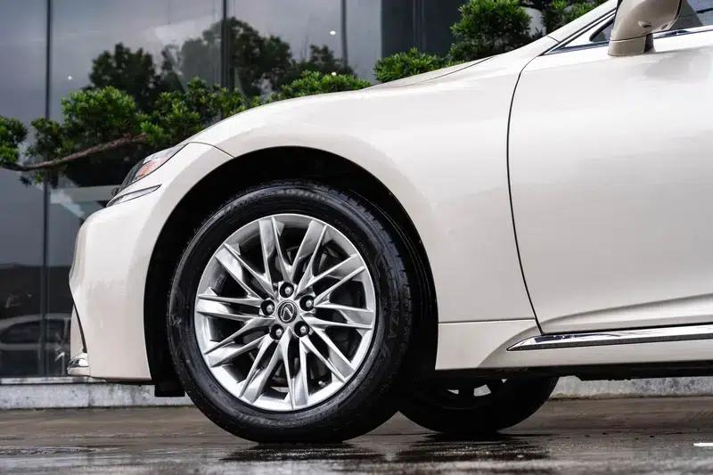 Lexus LS 2018 350 Luxury Edition (China VI Emission Standard) — миниатюра 8