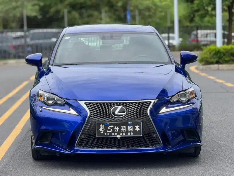 Lexus IS 2015 200t F SPORT — миниатюра 2