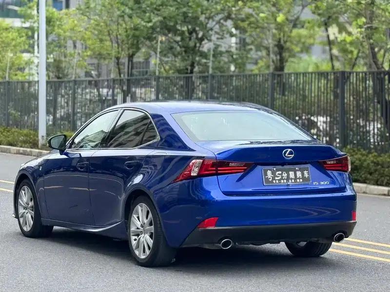 Lexus IS 2015 200t F SPORT — миниатюра 5