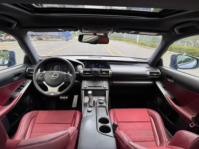 Lexus IS 2015 200t F SPORT — миниатюра 8