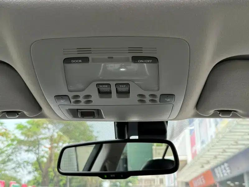 Lexus IS 2011 250 Dynamic Edition — миниатюра 14