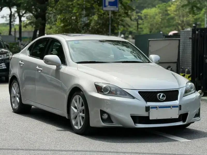 Lexus IS 2011 250 Dynamic Edition — миниатюра 3