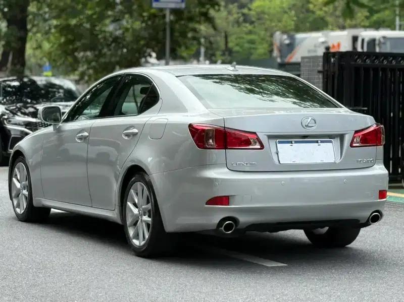 Lexus IS 2011 250 Dynamic Edition — миниатюра 5