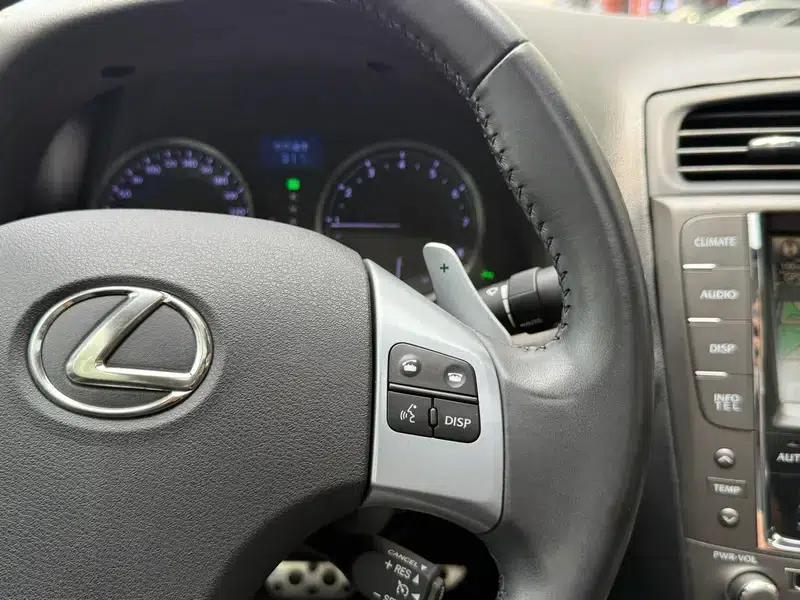 Lexus IS 2011 250 Dynamic Edition — миниатюра 10