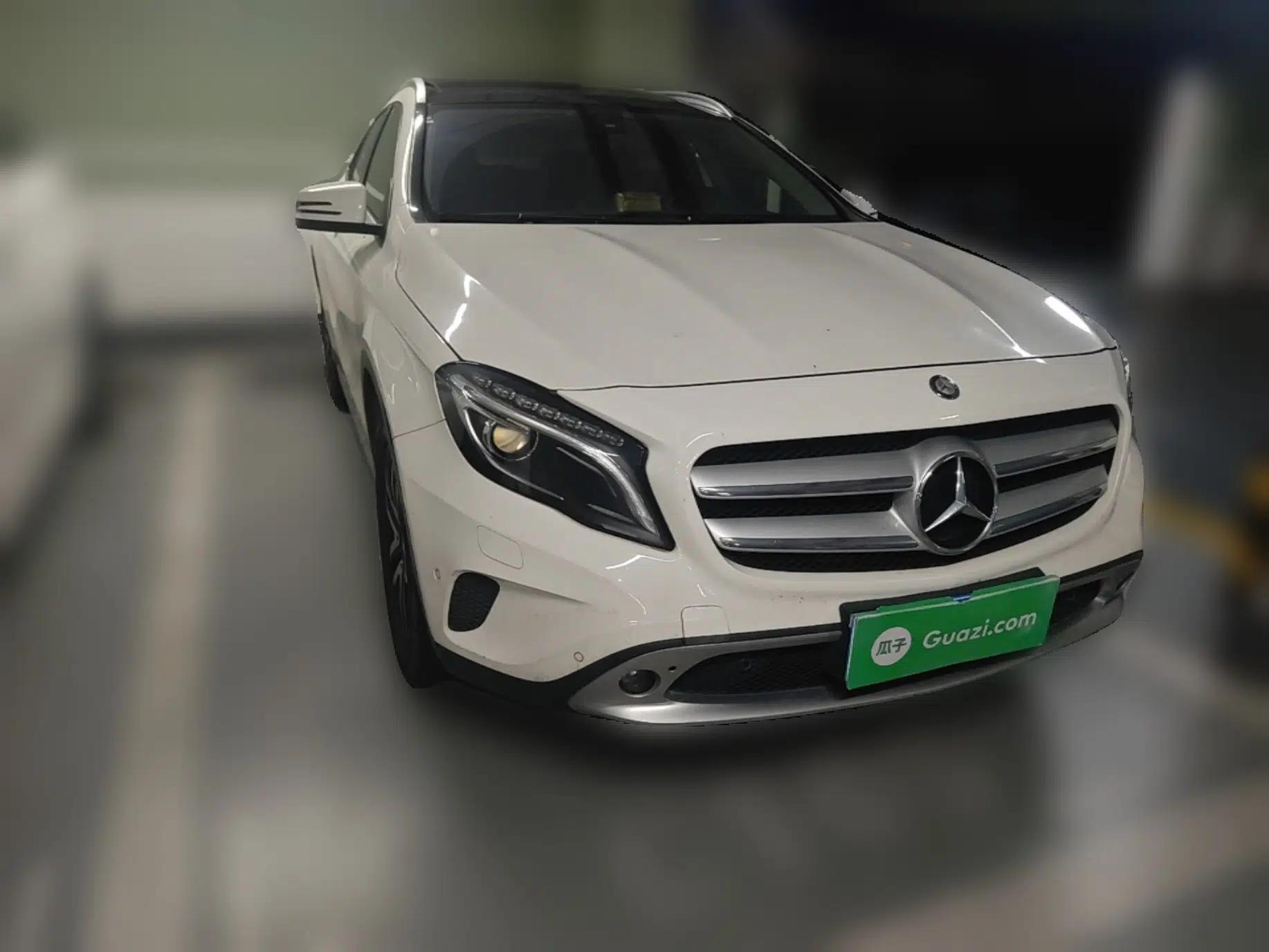 Mercedes-Benz GLA 2016 GLA 220 4MATIC Fashion Edition — миниатюра 3