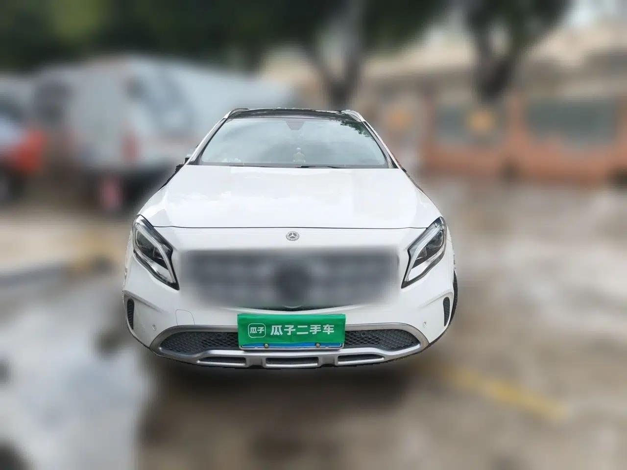 Mercedes-Benz GLA 2017 GLA 200 Fashion Model — миниатюра 2