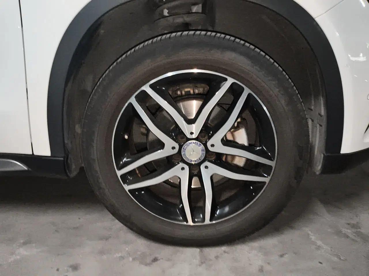 Mercedes-Benz GLA 2015 GLA 200 Fashion Model — миниатюра 8