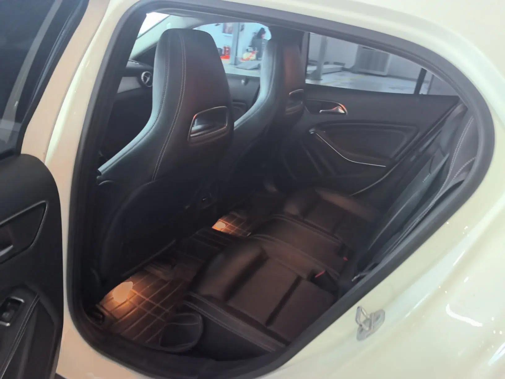 Mercedes-Benz GLA 2016 GLA 220 4MATIC Luxury Model — миниатюра 25