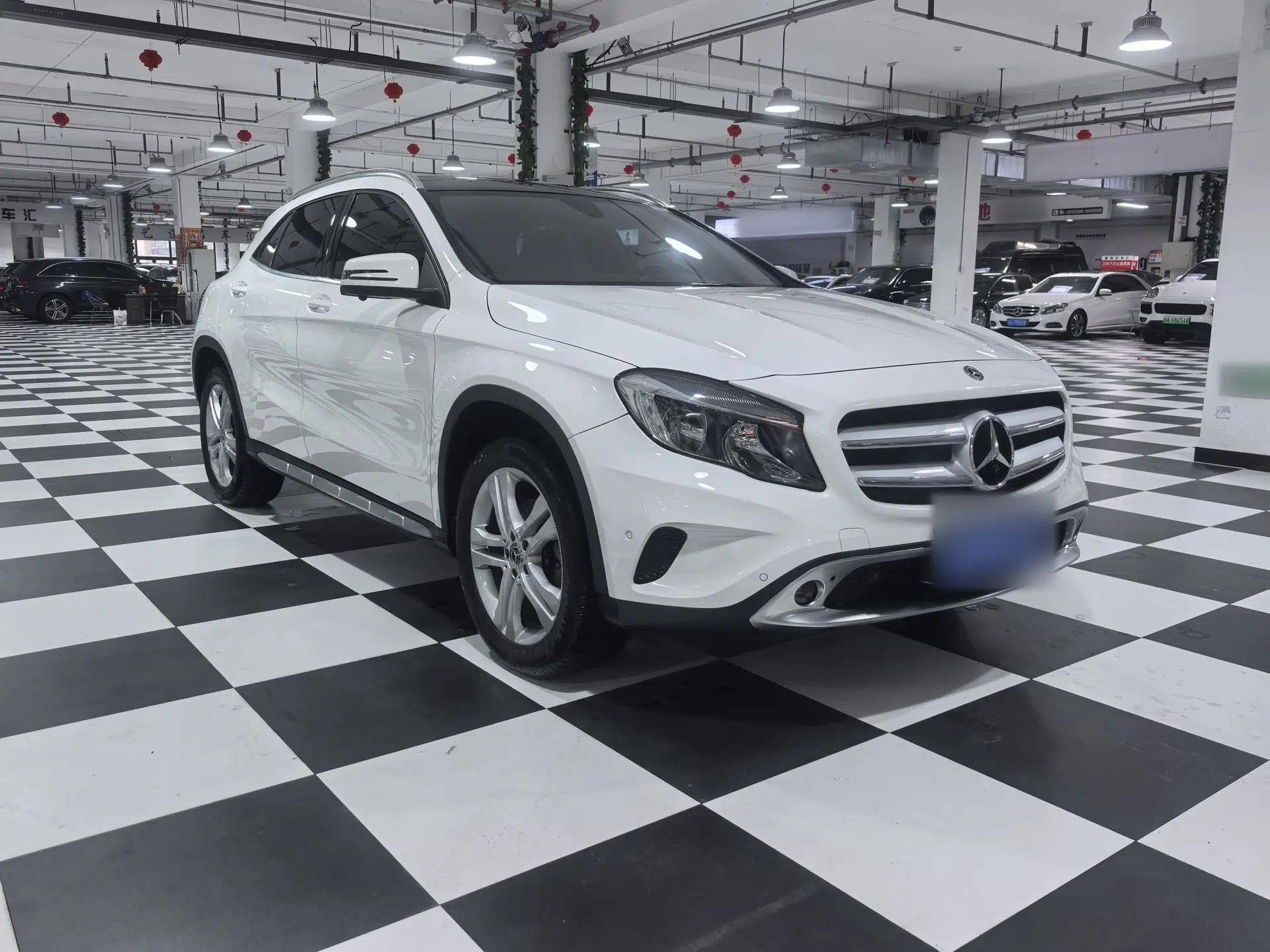 Mercedes-Benz GLA 2016 GLA 200 Sport Edition — миниатюра 3