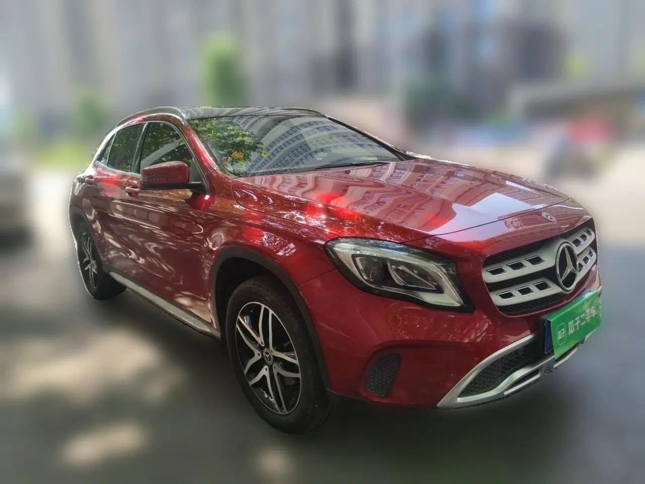 Mercedes-Benz GLA 2017 GLA 200 Fashion Model — миниатюра 3