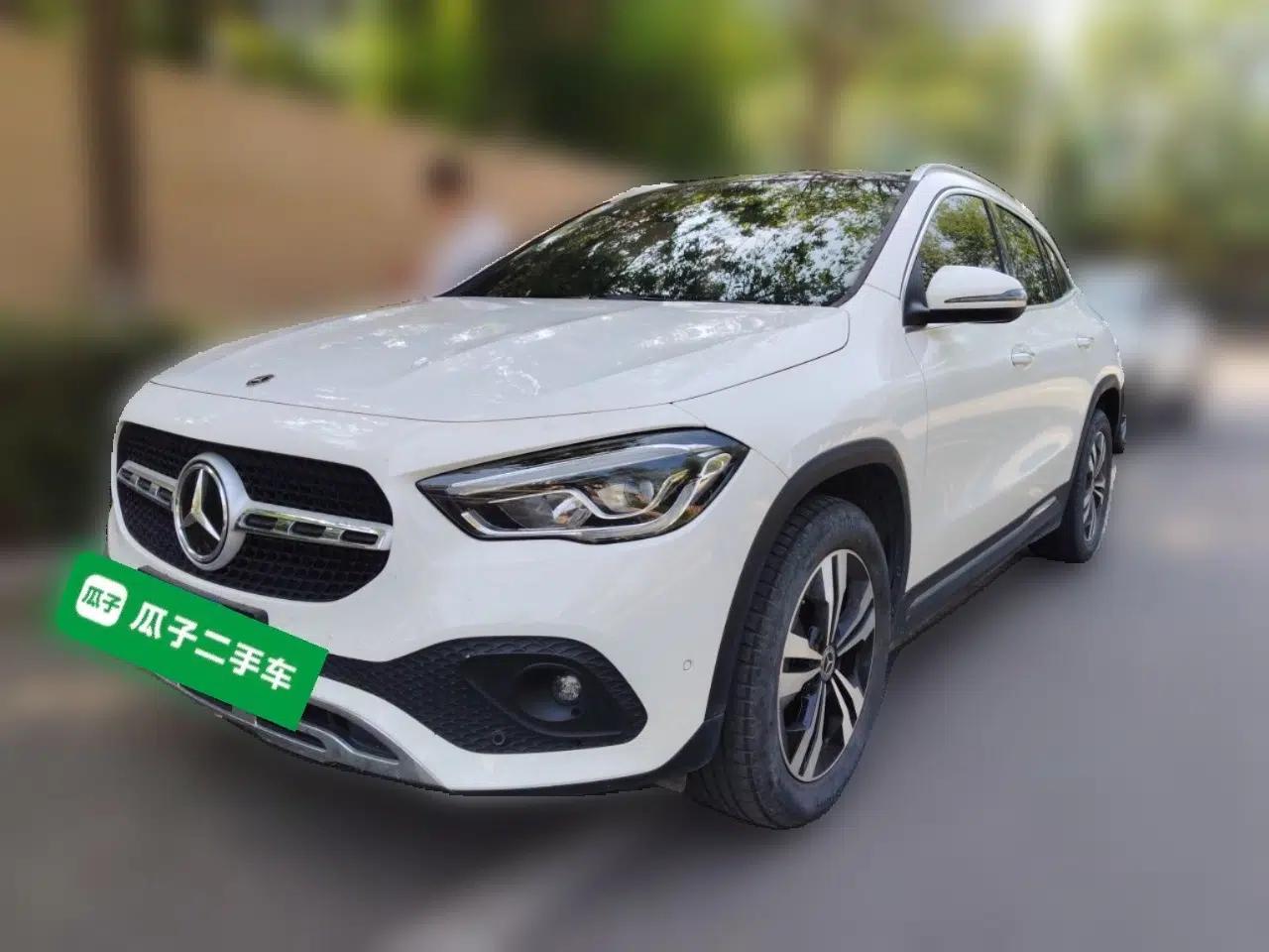 Mercedes-Benz GLA 2020 GLA 200 — миниатюра 1