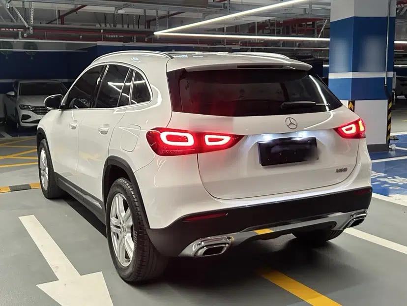 Mercedes-Benz GLA 2023 GLA 200 — миниатюра 4