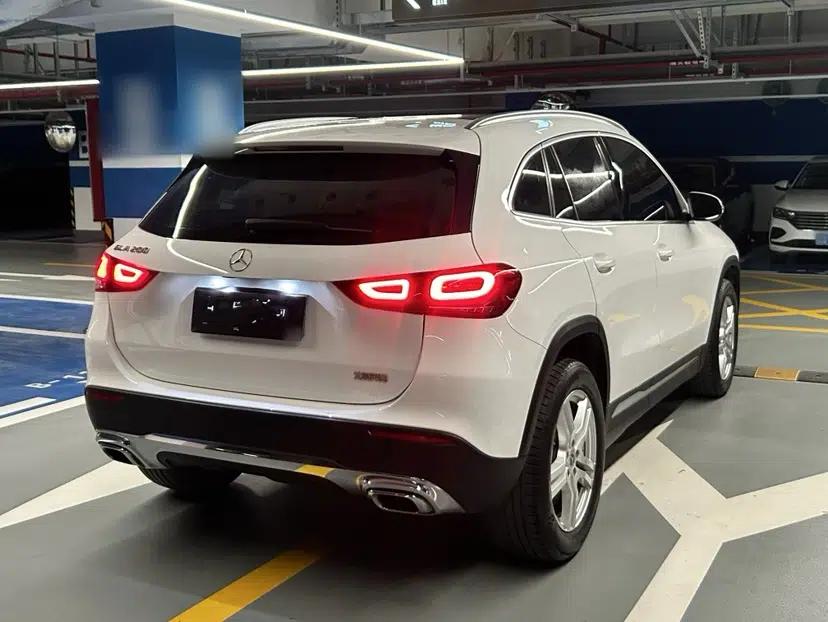 Mercedes-Benz GLA 2023 GLA 200 — миниатюра 7
