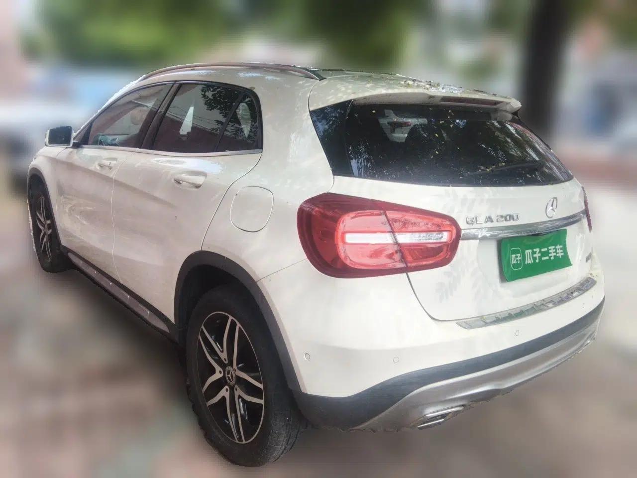 Mercedes-Benz GLA 2016 GLA 200 Fashion Model — миниатюра 4
