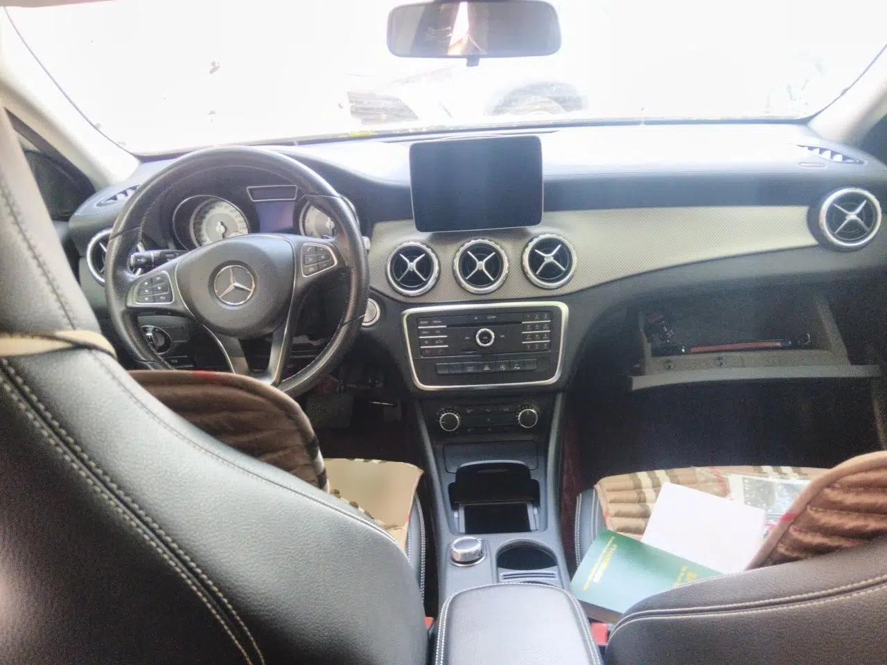 Mercedes-Benz GLA 2016 GLA 200 Fashion Model — миниатюра 9