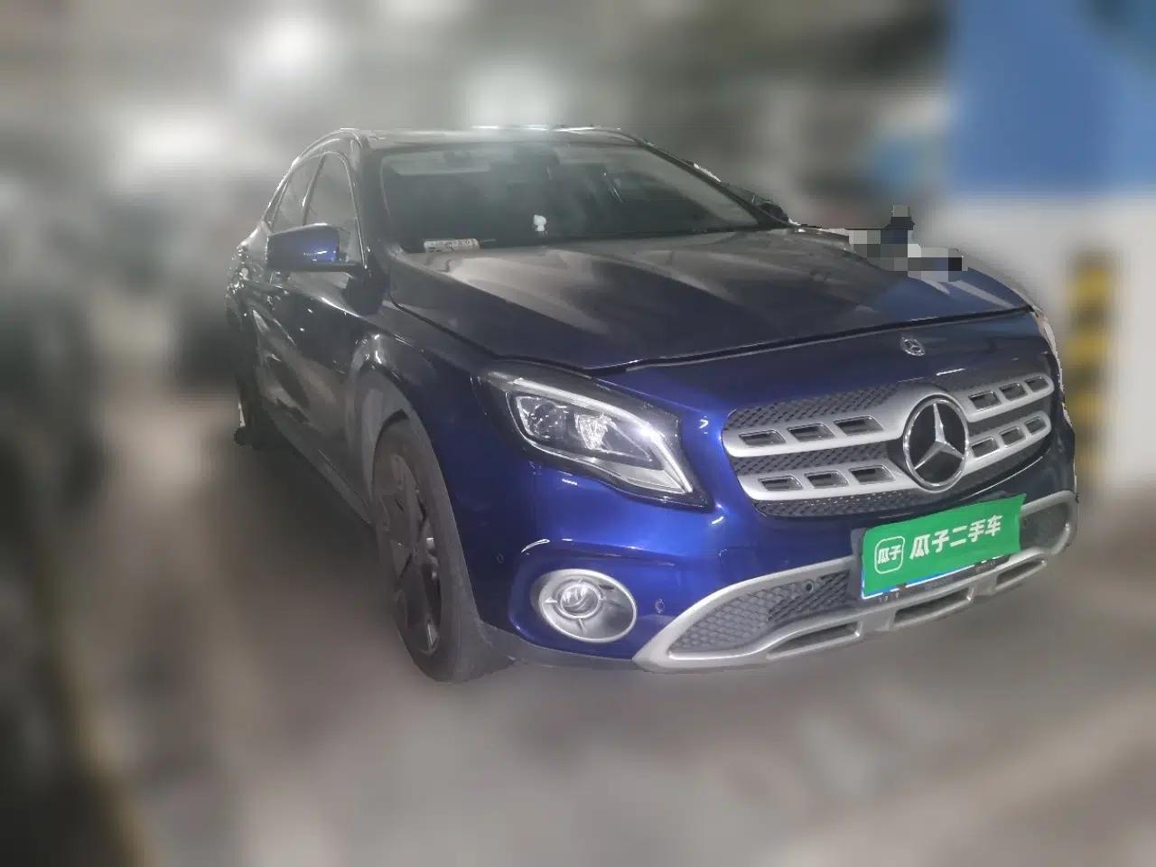 Mercedes-Benz GLA 2017 GLA 220 4MATIC Fashion Model — миниатюра 3