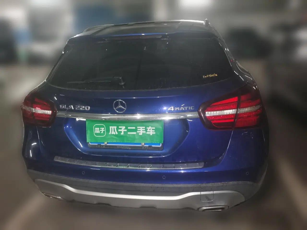 Mercedes-Benz GLA 2017 GLA 220 4MATIC Fashion Model — миниатюра 5