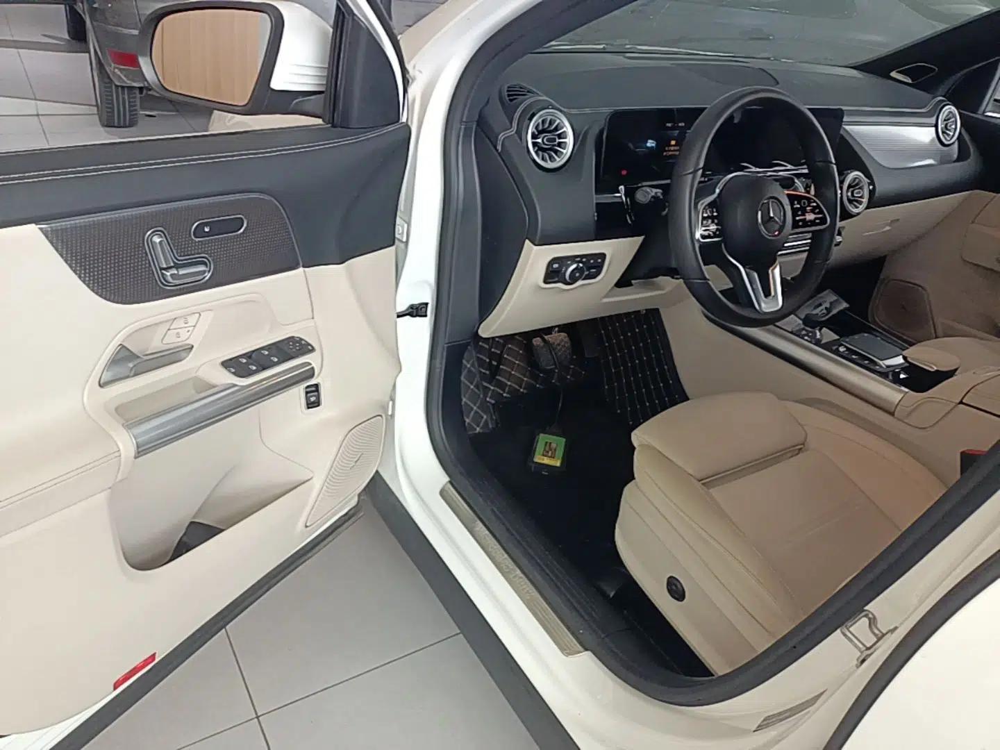 Mercedes-Benz GLA 2023 GLA 220 — миниатюра 18