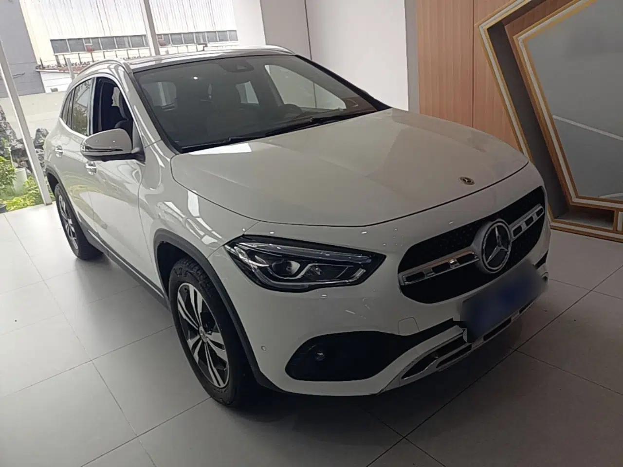 Mercedes-Benz GLA 2023 GLA 220 — миниатюра 3