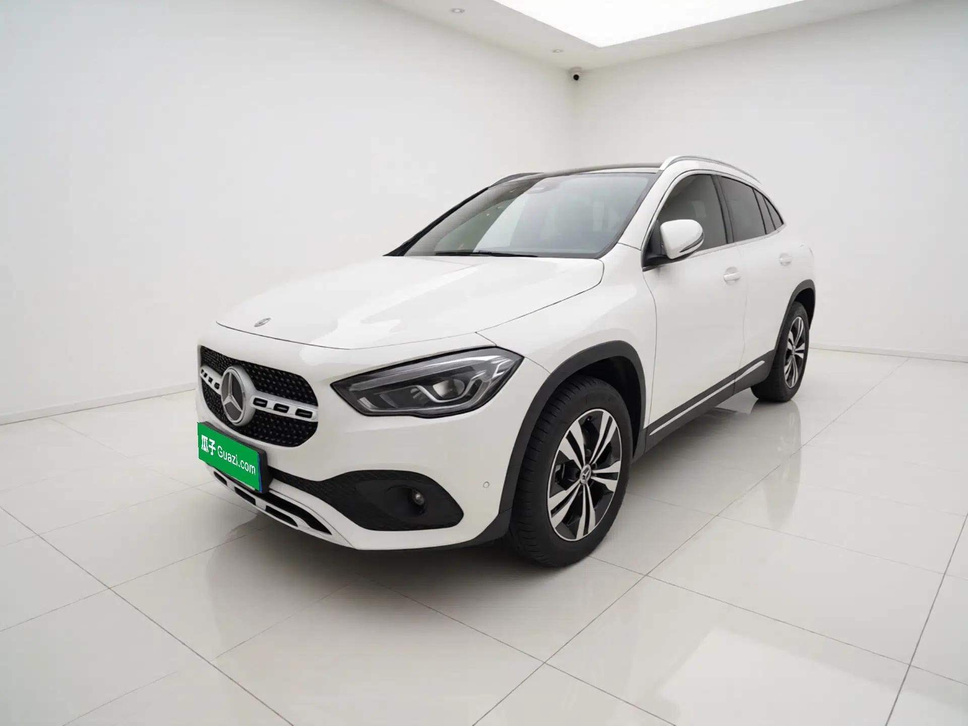 Mercedes-Benz GLA 2023 GLA 220 — миниатюра 1