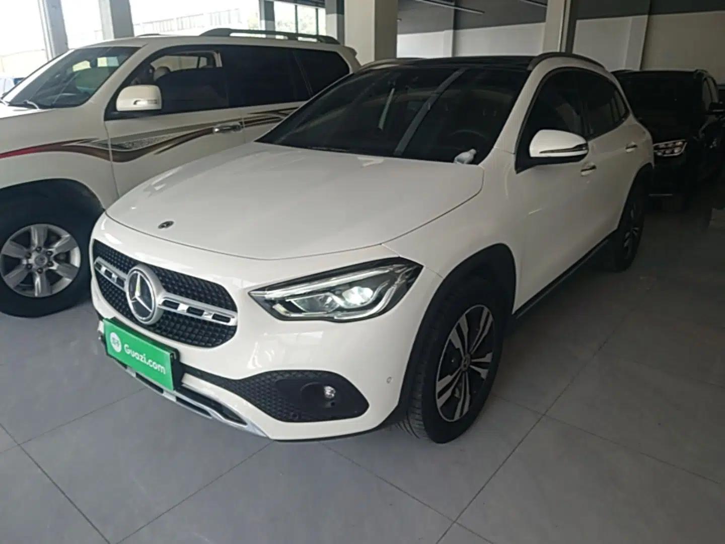 Mercedes-Benz GLA 2022 Facelifted GLA 200 — миниатюра 1