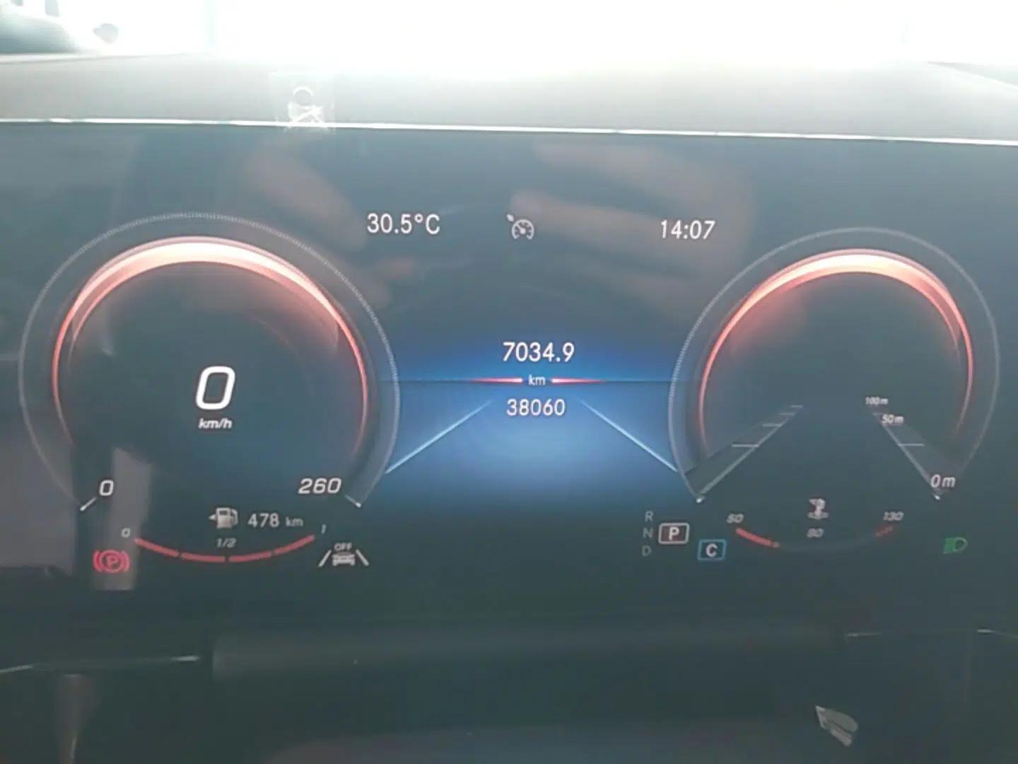 Mercedes-Benz GLA 2022 Facelifted GLA 200 — миниатюра 19