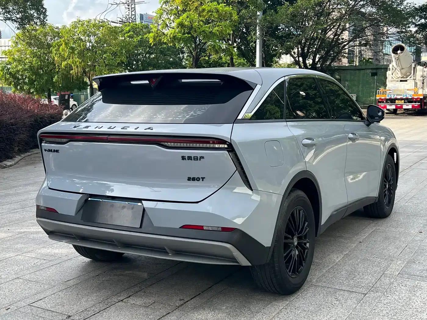 Venucia V2021 260T Idol Edition — миниатюра 6