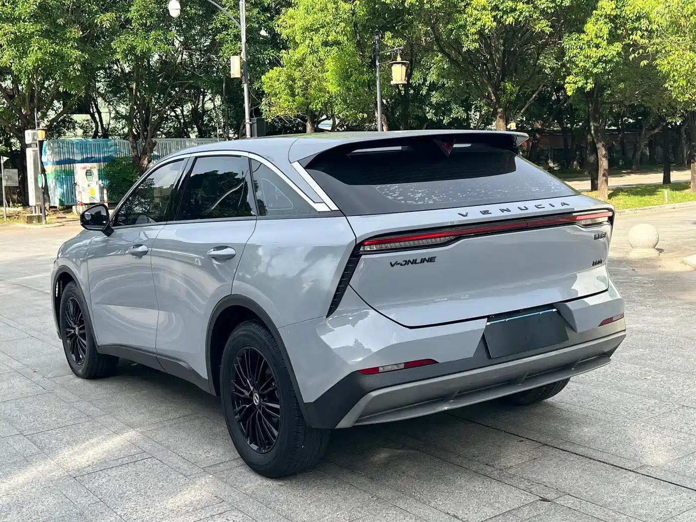 Venucia V2021 260T Idol Edition — миниатюра 8