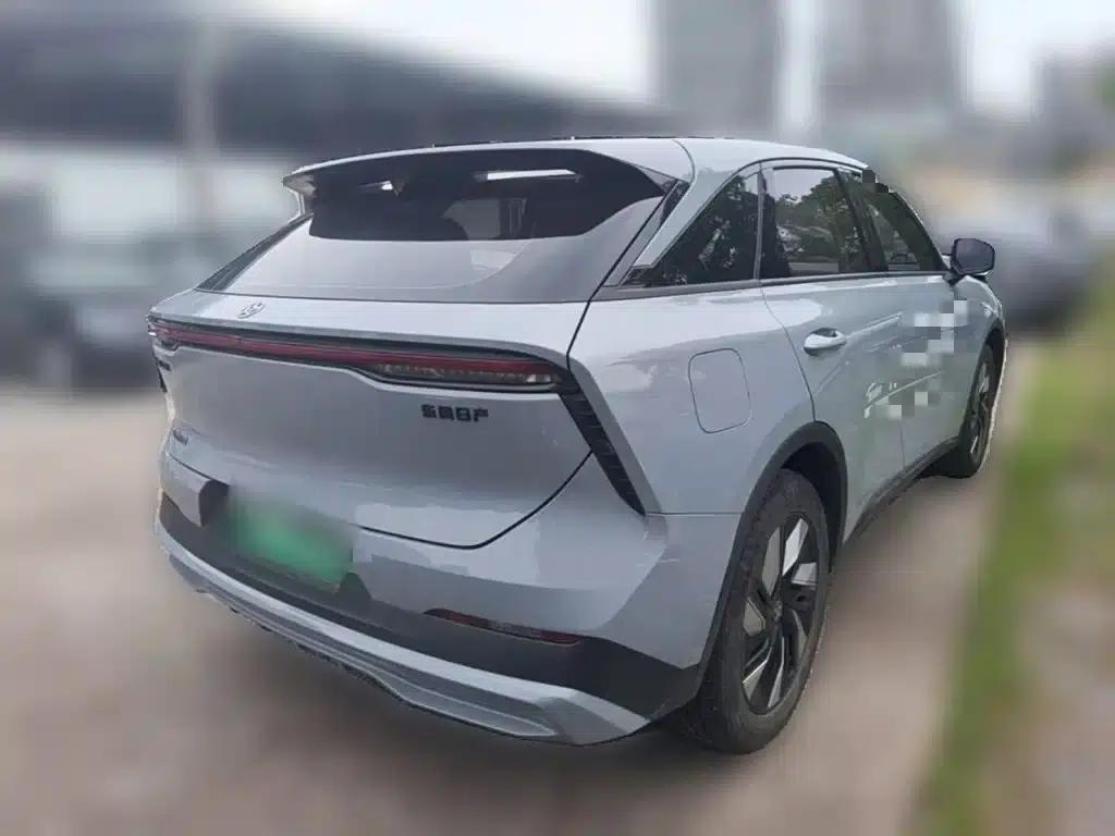 Venucia V DD-i 2023 Model 110km iE Edition — миниатюра 12