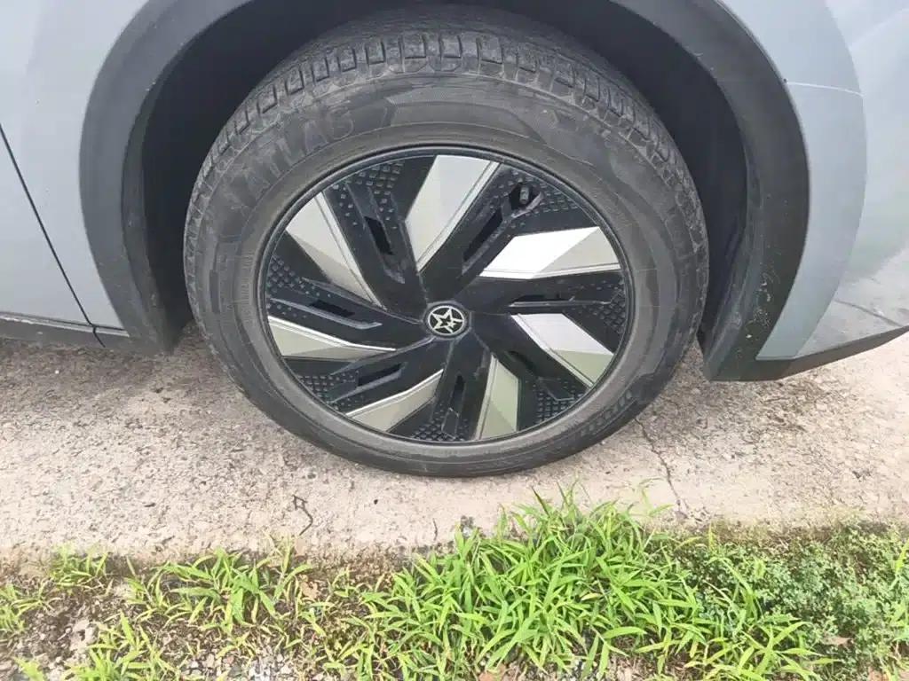 Venucia V DD-i 2023 Model 110km iE Edition — миниатюра 14