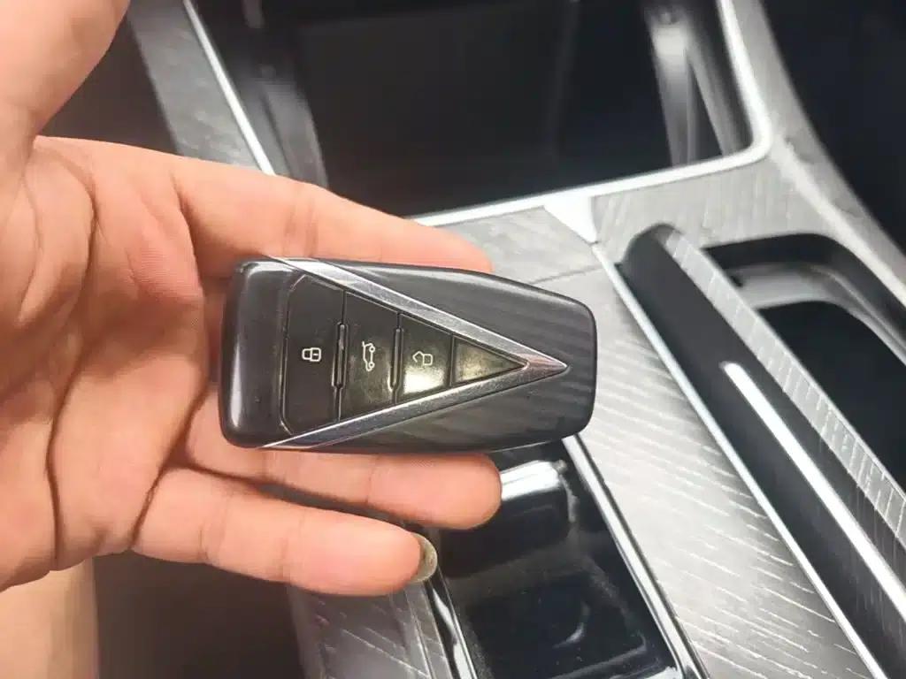Venucia V DD-i 2023 Model 110km iE Edition — миниатюра 15