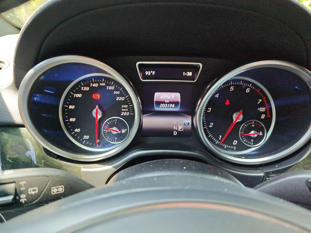 Mercedes-Benz GLS-Class 2017    3.0   7 seats   (parallel import) — миниатюра 11