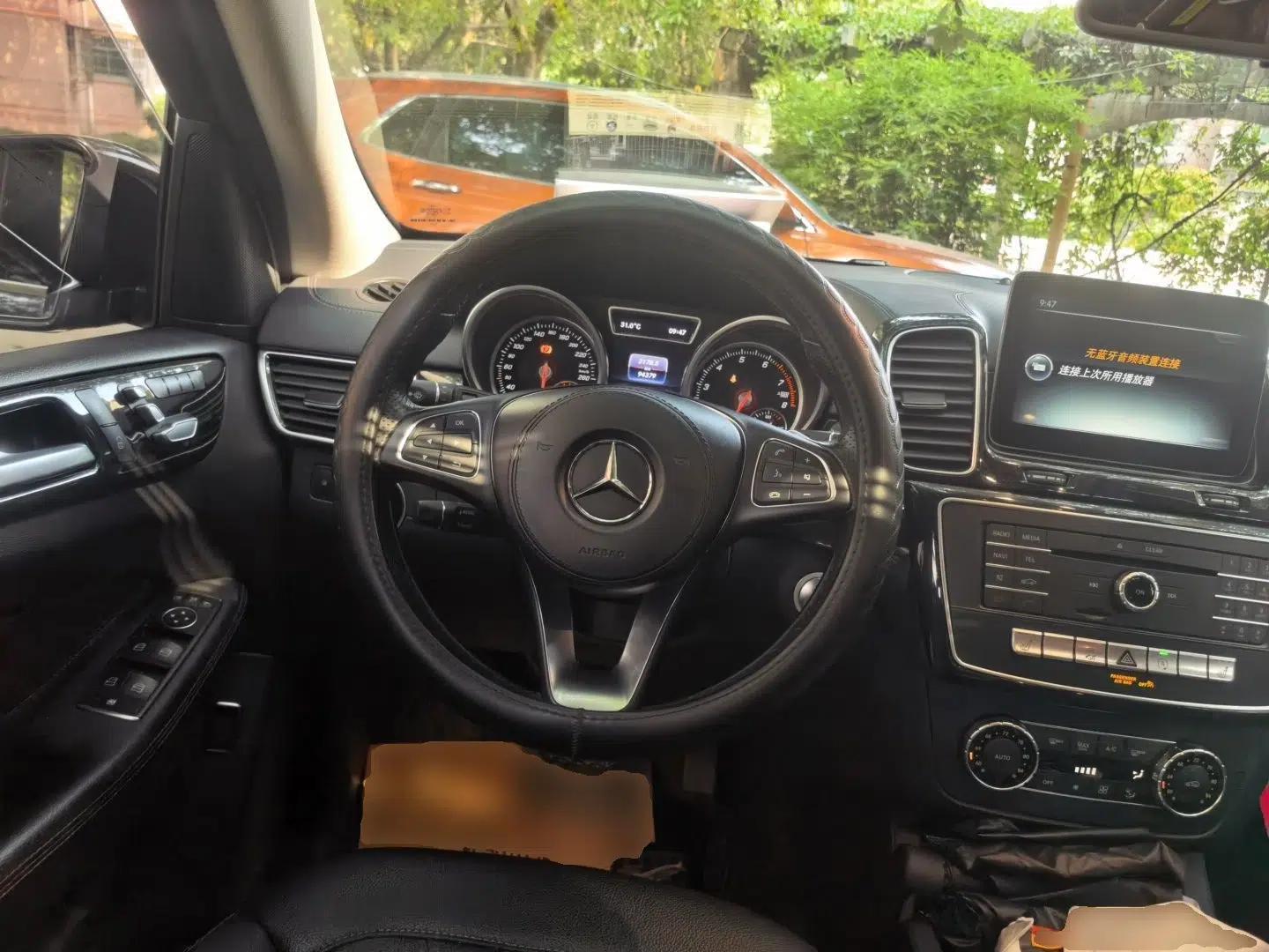 Mercedes-Benz GLS Mercedes-Benz GLS 2017 model, GLS 450 4MATIC, 3.0-liter engine, seven seats, gasoline-powered, automatic transmission. — миниатюра 10