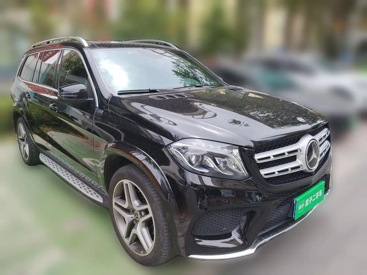 Mercedes-Benz GLS Mercedes-Benz GLS 400, luxury model, 3.0-liter engine, seven seats — миниатюра 3