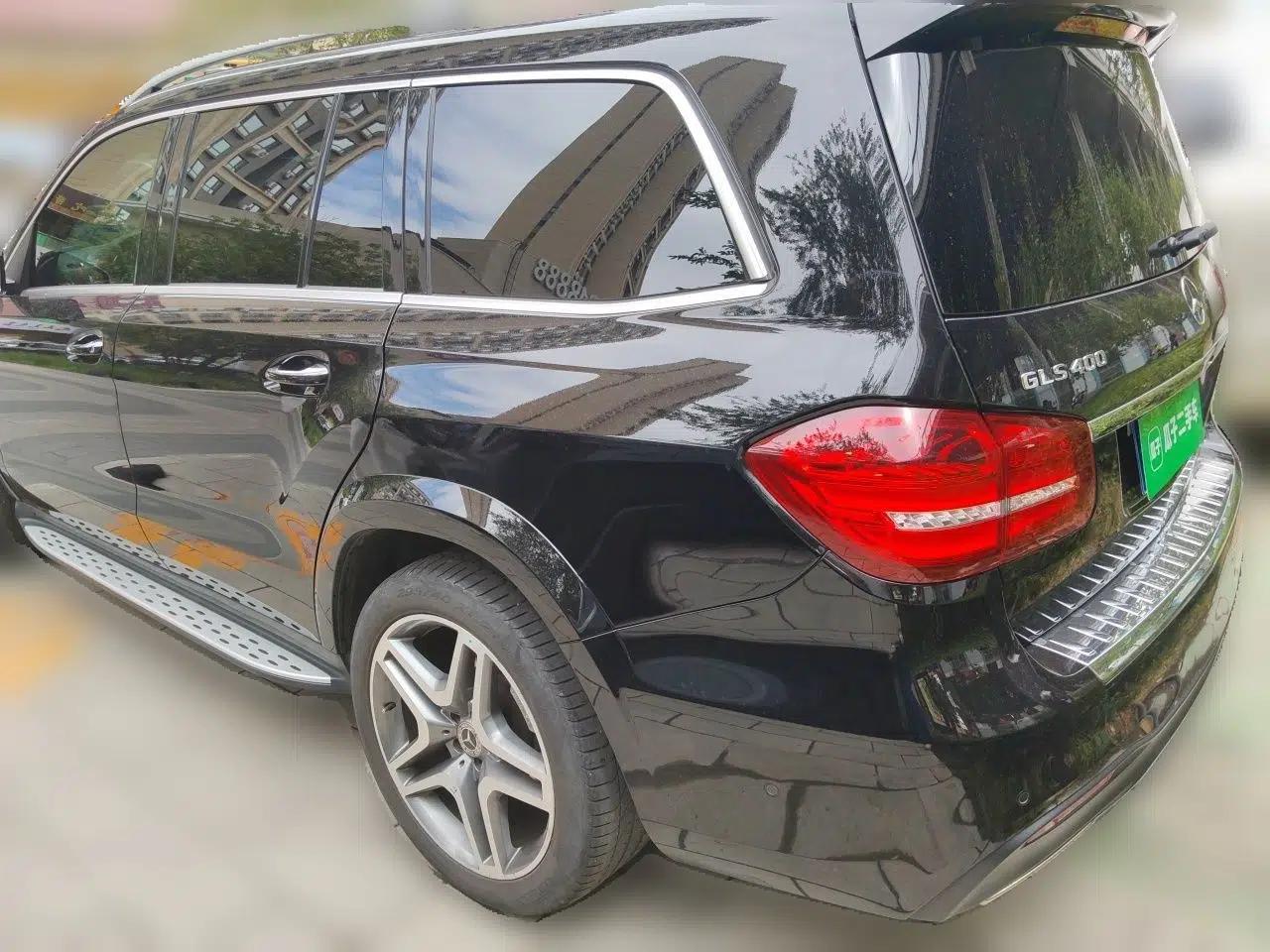 Mercedes-Benz GLS Mercedes-Benz GLS 400, luxury model, 3.0-liter engine, seven seats — миниатюра 4