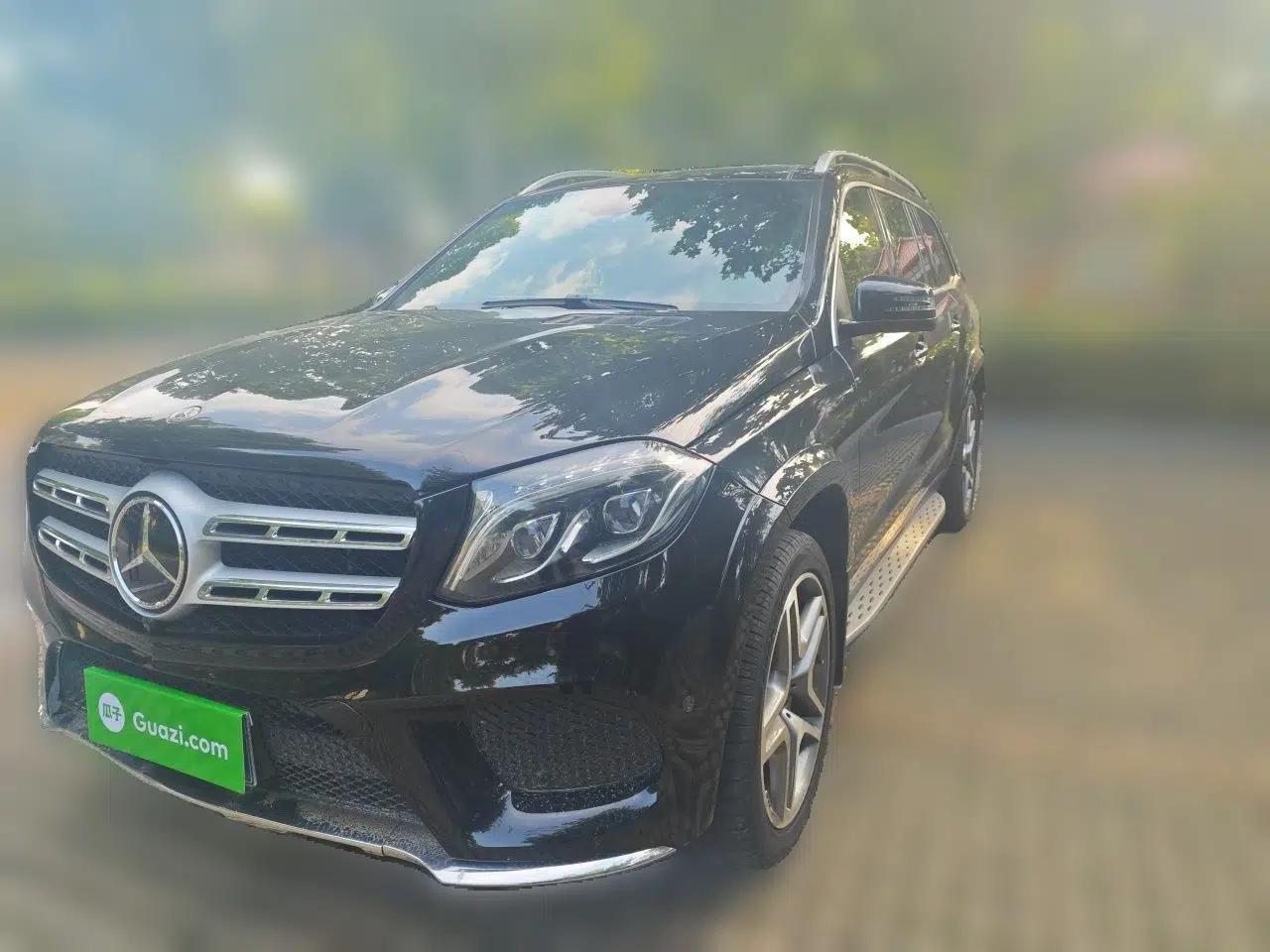 Mercedes-Benz GLS 2018 GLS 400 4MATIC Luxury Model — миниатюра 1