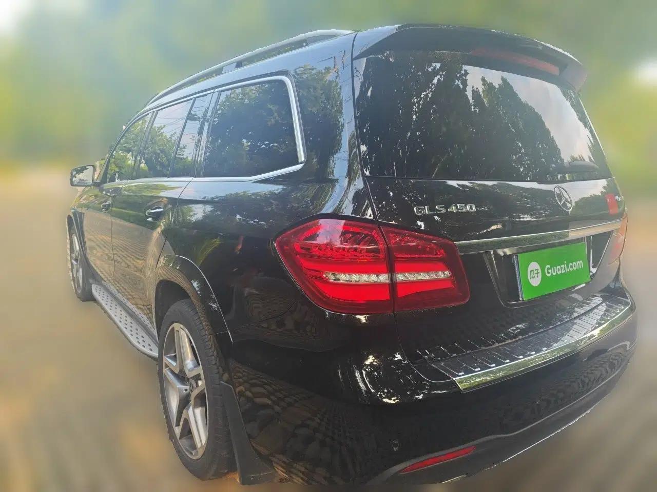 Mercedes-Benz GLS 2018 GLS 400 4MATIC Luxury Model — миниатюра 4