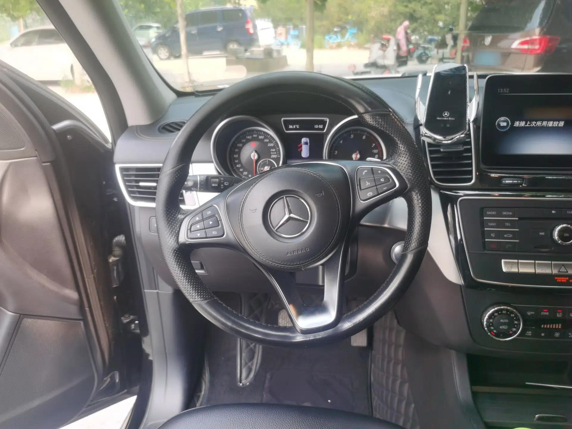 Mercedes-Benz GLS 2018 Facelift GLS 320 4MATIC — миниатюра 10