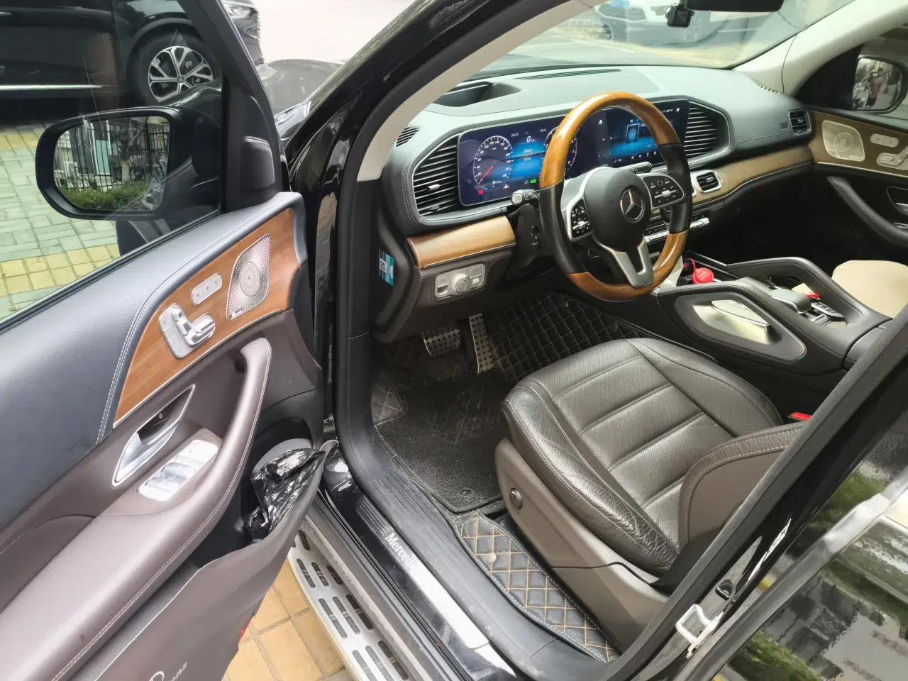 Mercedes-Benz GLS 2021 Facelift GLS 450 4MATIC Luxury Edition — миниатюра 16