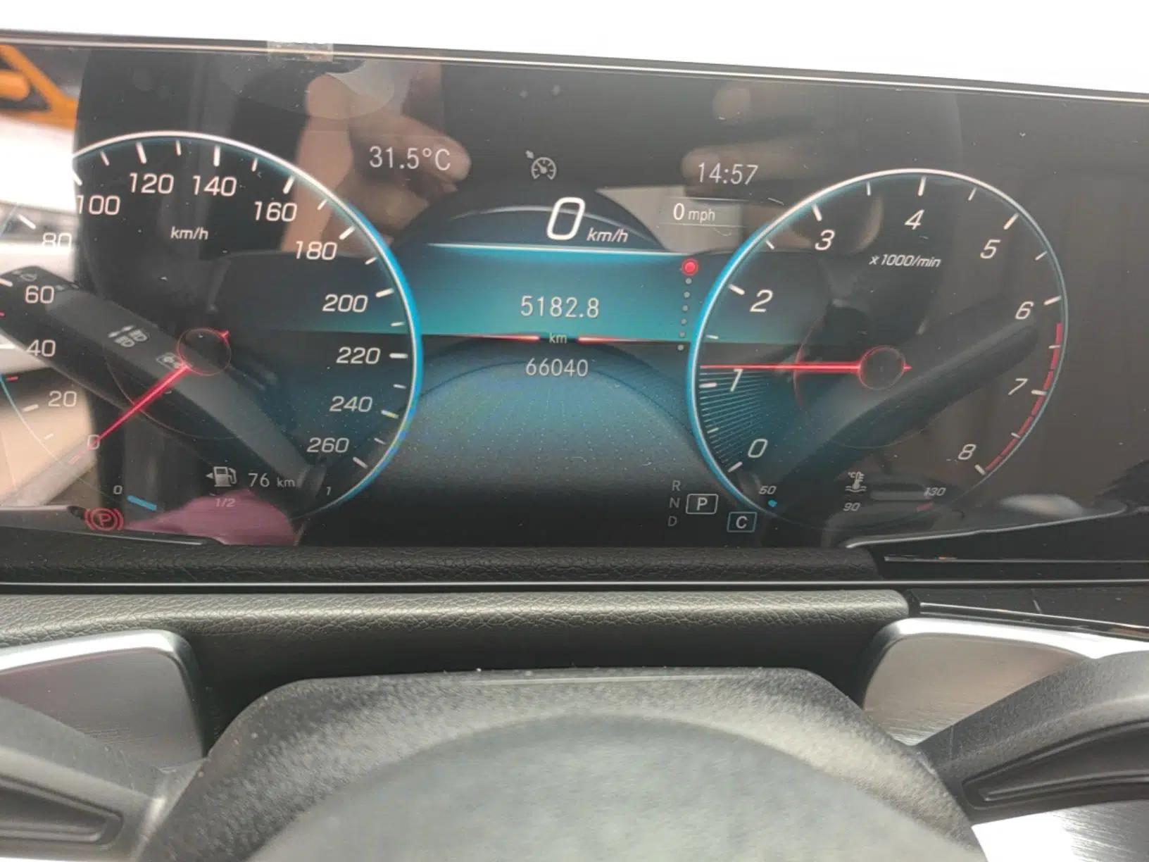 Mercedes-Benz GLB 2021 GLB 200 Fashion Model — миниатюра 20