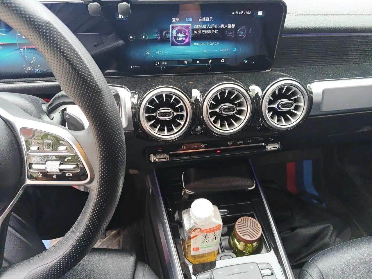 Mercedes-Benz GLB 2022 GLB 220 4MATIC — миниатюра 13