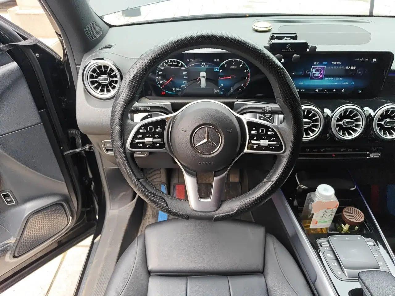 Mercedes-Benz GLB 2022 GLB 220 4MATIC — миниатюра 10