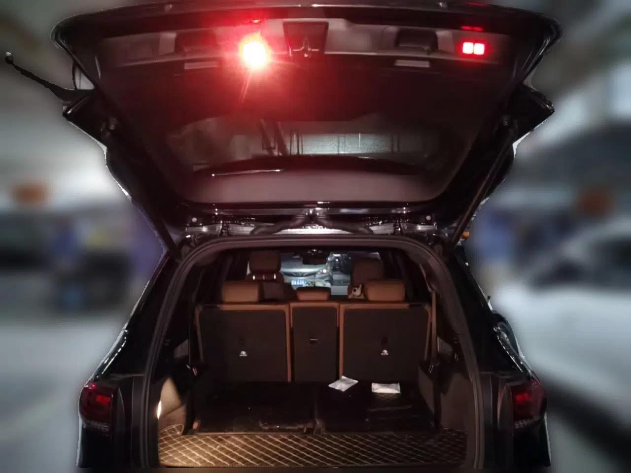 Mercedes-Benz GLB 2023 GLB 220 4MATIC — миниатюра 19