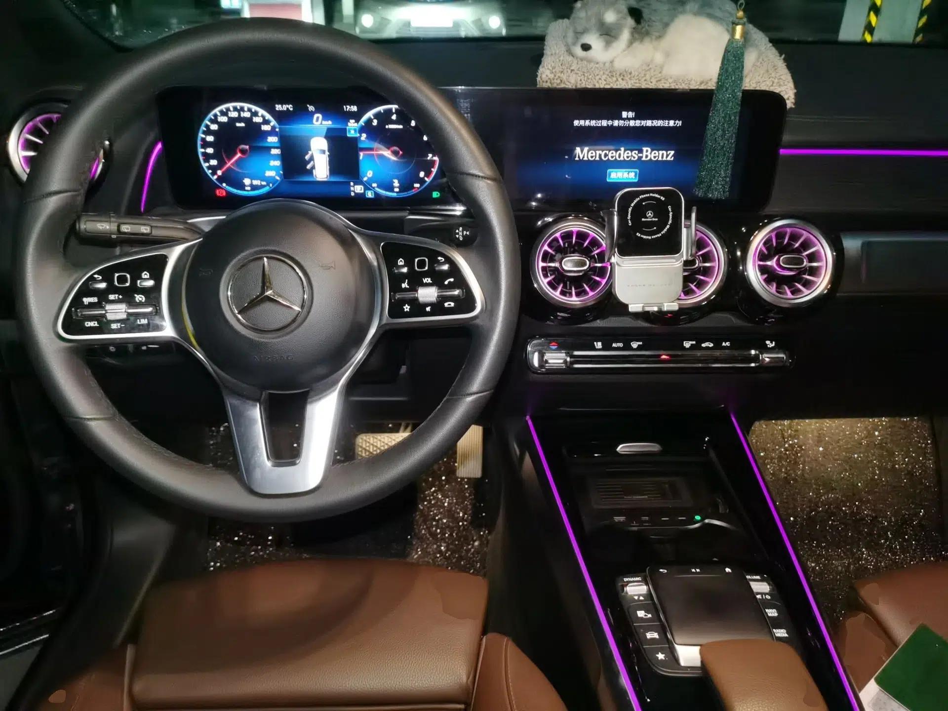 Mercedes-Benz GLB 2023 GLB 220 4MATIC — миниатюра 9