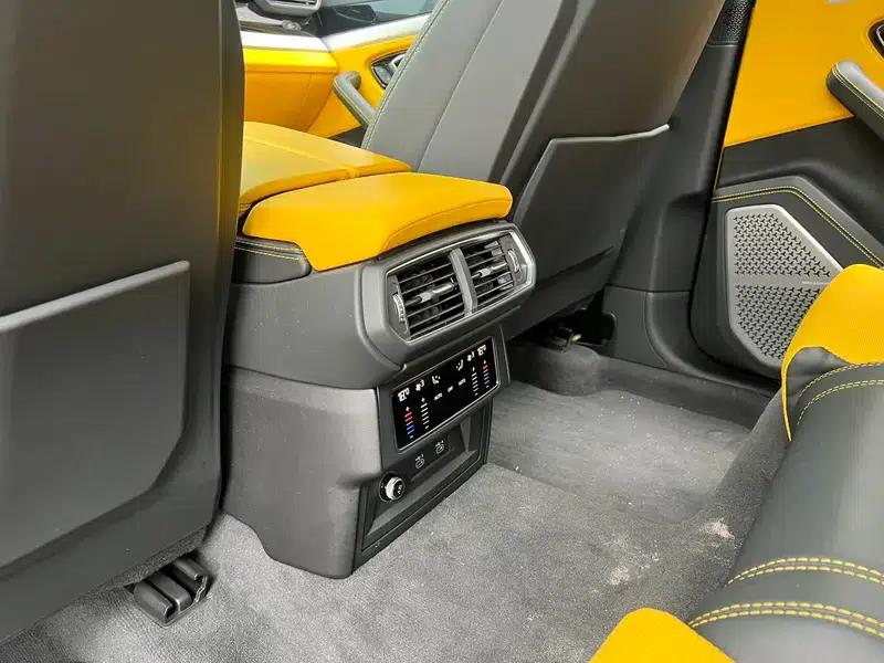 2021 Urus 4.0T V8 — миниатюра 9